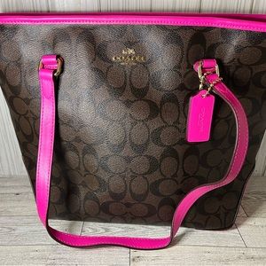 NWOT - COACH ZIP TOP TOTE IN SIGNATURE COATED CANVAS F23867 IM/BROWN